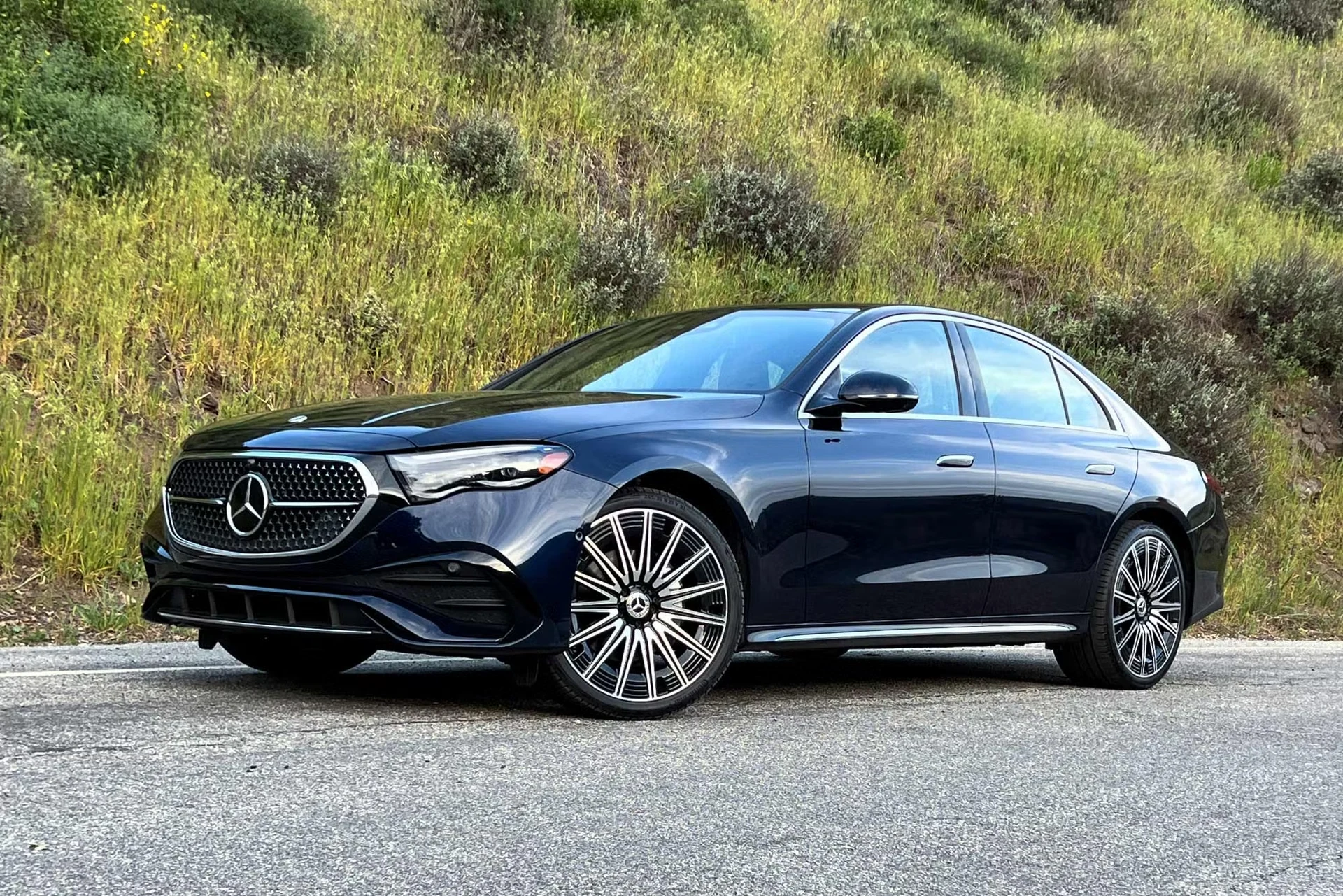 Mercedes-Benz E-Class sedan