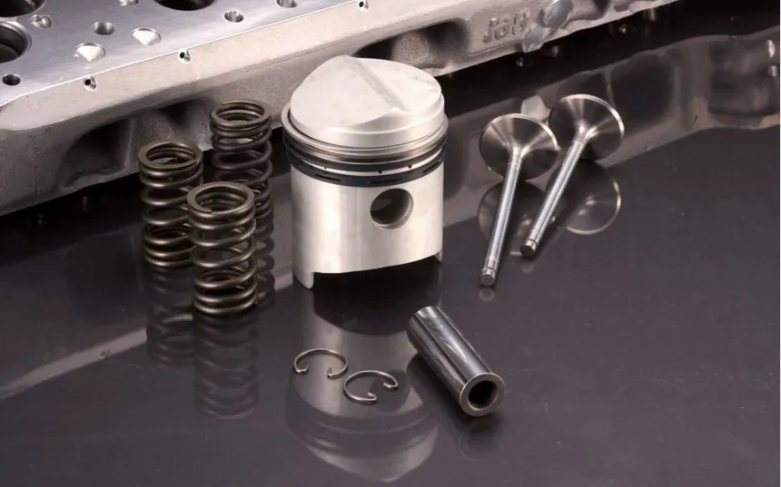 Mercedes engine piston, valves and valve springs